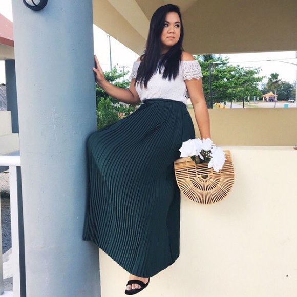 Let’s be friends! Connect on IG @joprofugo - Picture 8 of 8